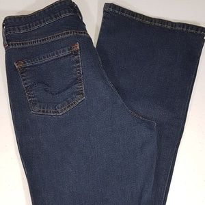 Levi Strauss & Co. Blue Jeans Misses 12 Medium Boot Cut Low Rise (0092)